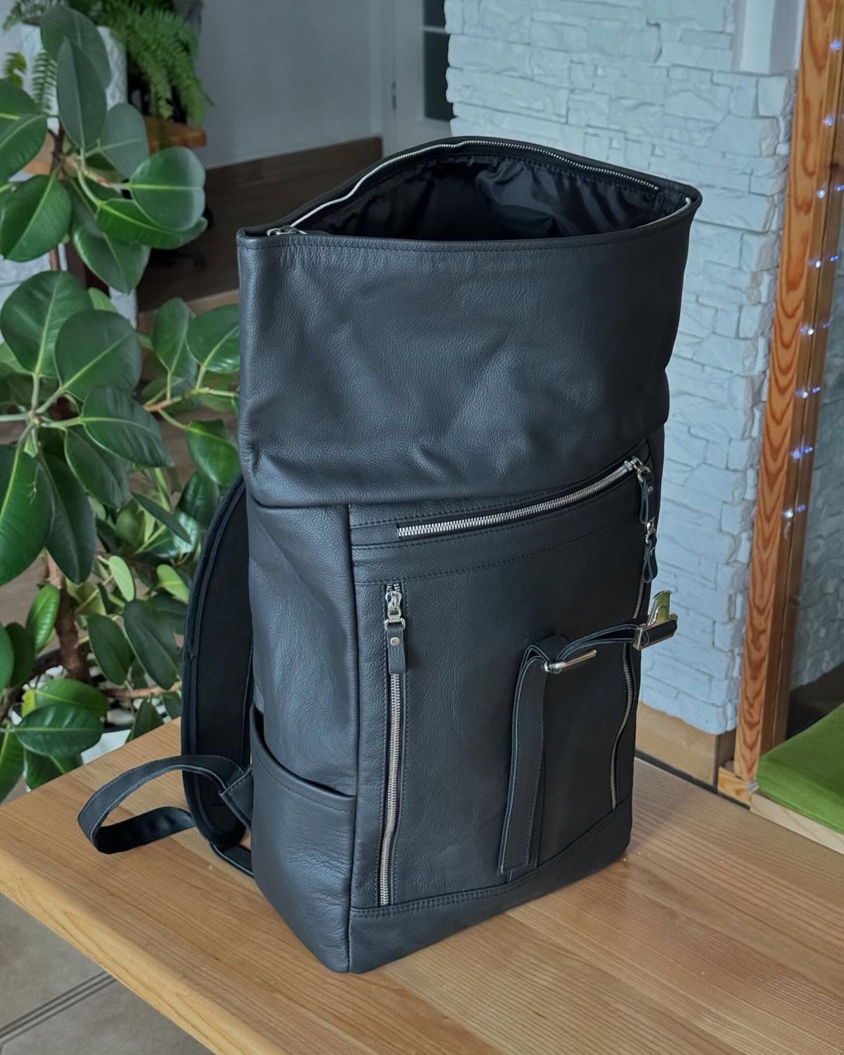Большой кожаный рюкзак-роллтоп "Urban Rolltop" a110266 фото