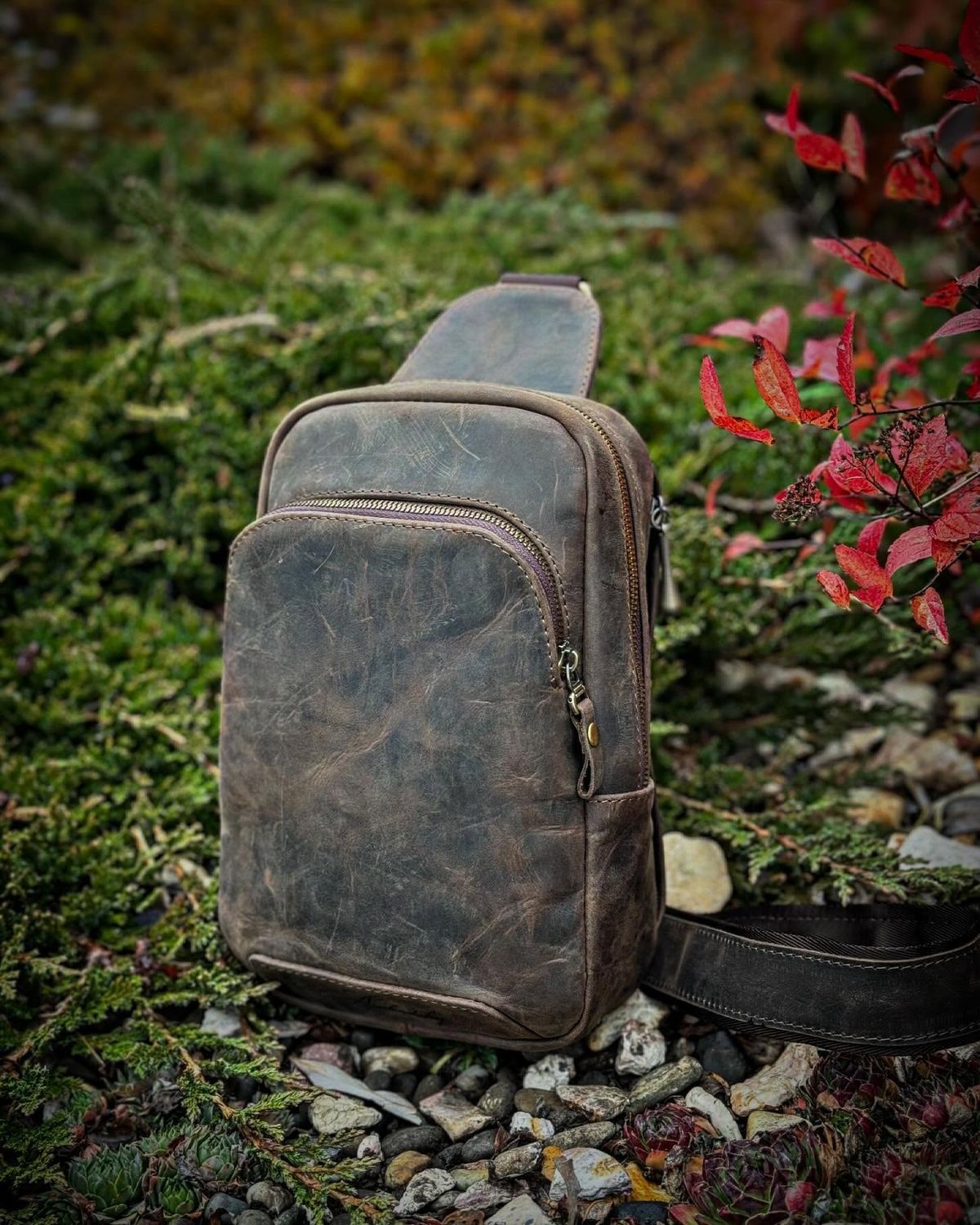 Слинг-сумка "Urban Vintage" из кожи Crazy Horse a110277 фото