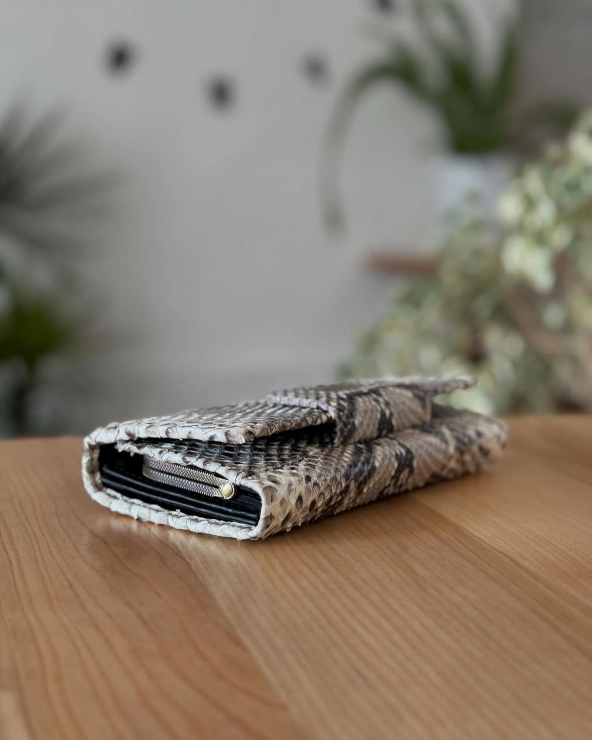 Жіночий гаманець "Champion's Choice" зі шкіри пітона a110303 фото